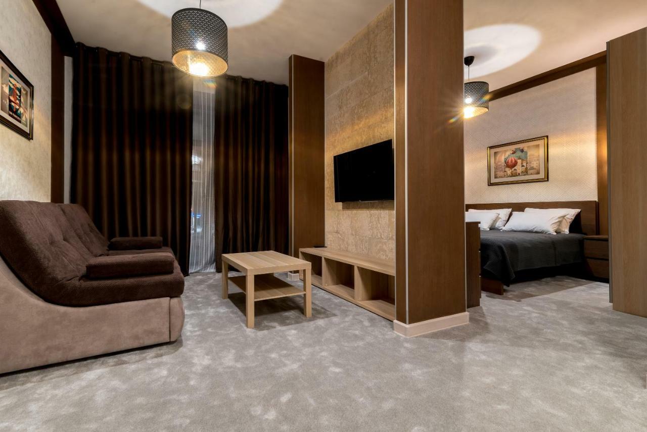 Lacasa Hotel Караганда Екстер'єр фото