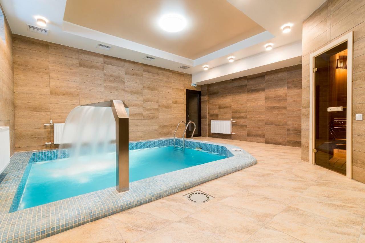 Lacasa Hotel Караганда Екстер'єр фото